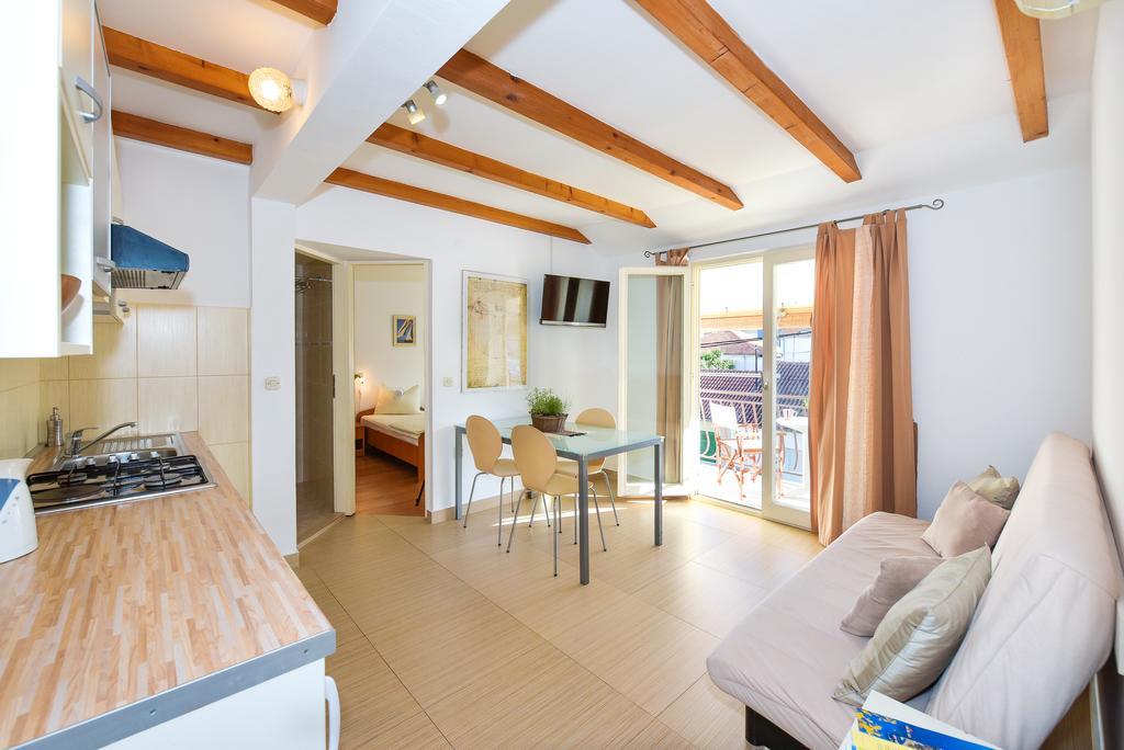 Apartments Cala Biograd Na Moru Extérieur photo