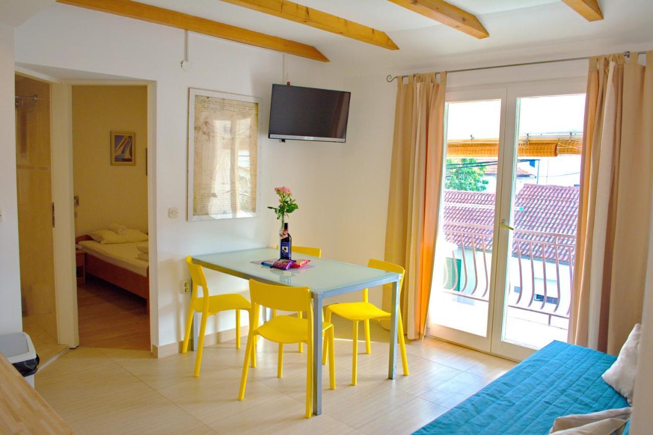 Apartments Cala Biograd Na Moru Extérieur photo